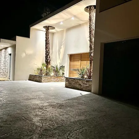 Palmeraie 240m2 Piscine Jacuzzi Lieuran-lès-Béziers